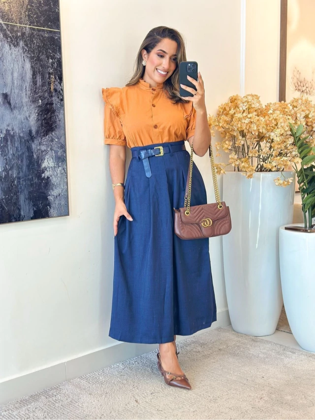 Conjunto Camisa e Saia Linho Evasê com cinto - 3 Peças